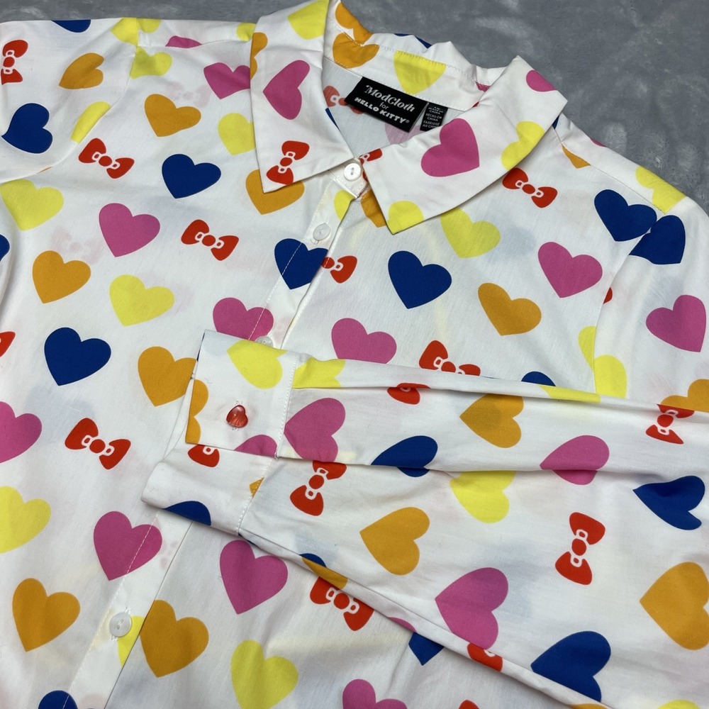 NWT Modcloth X Hello Kitty Superlove Shirt Womens 1X Button Up Valentines Day‎